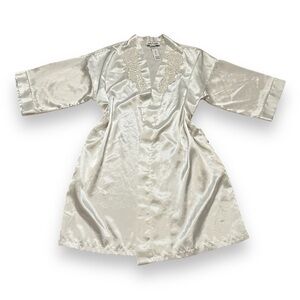 PEARL WHITE BRIDAL ROBE